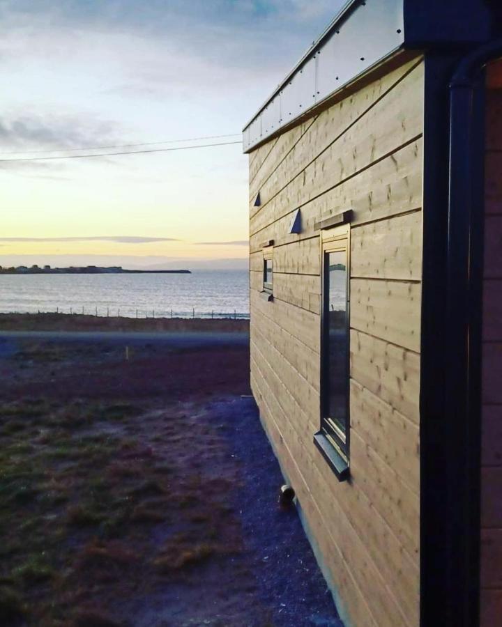 Ekkeroy Lodge - Arctic Living วัดเซอ ภายนอก รูปภาพ