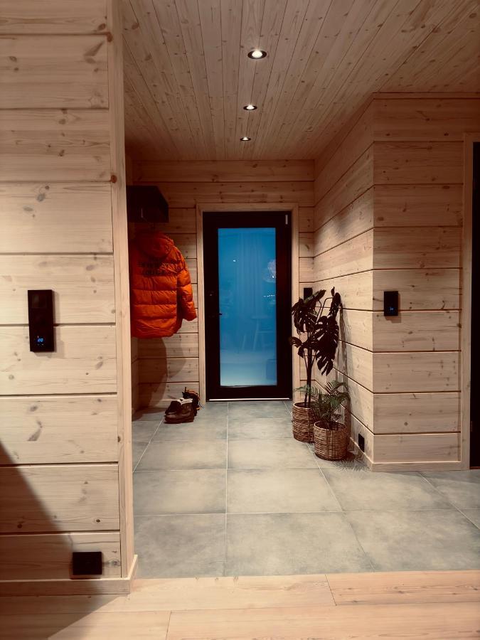 Ekkeroy Lodge - Arctic Living วัดเซอ ภายนอก รูปภาพ